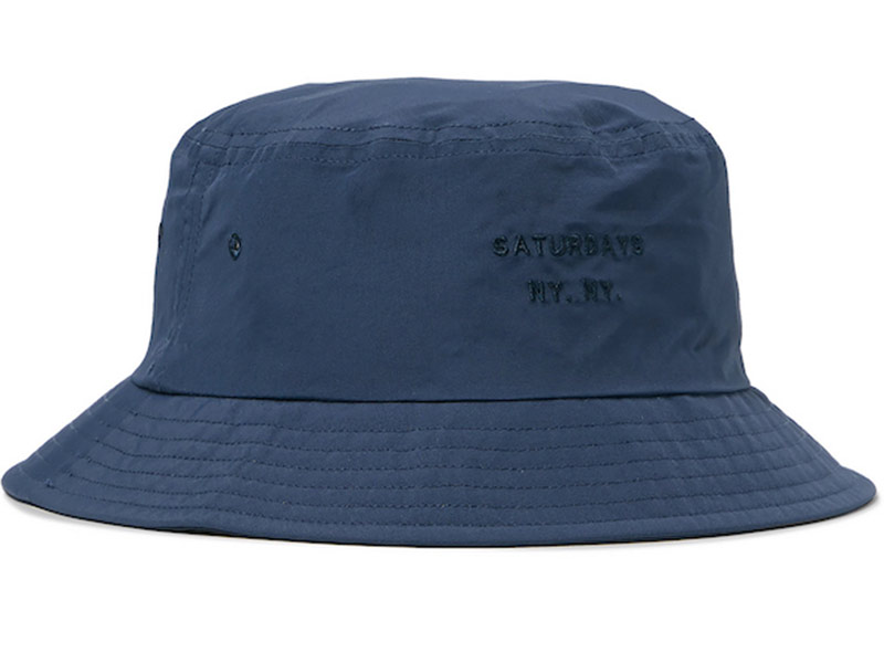لا تفوت الكبسولة الفاخرة الجديدة على موقع MR PORTER للتسوق